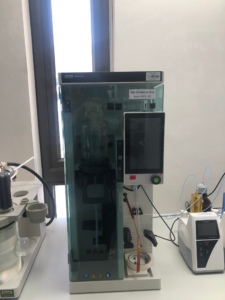 Máy trưng cất đạm